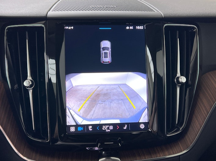 Vehicle image VOLVO XC60