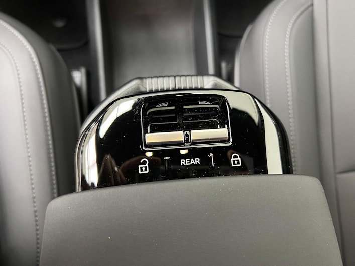 Vehicle image VOLVO EX 30