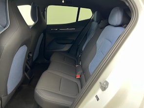 Vehicle image VOLVO EX30 E40 Core