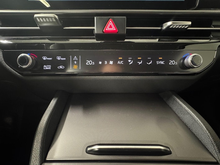 Vehicle image KIA SPORTAGE