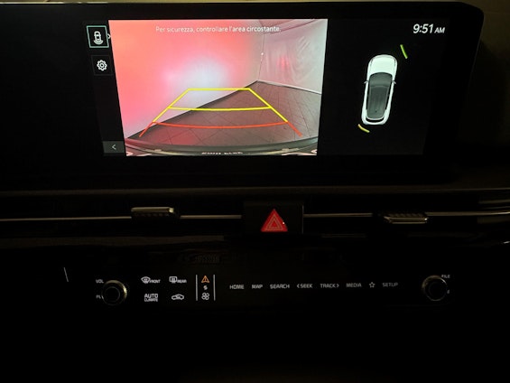 Vehicle image 17 Vehicle image 17