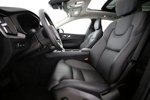 Vehicle image VOLVO XC60 2.0 T6 TE Inscription eAWD