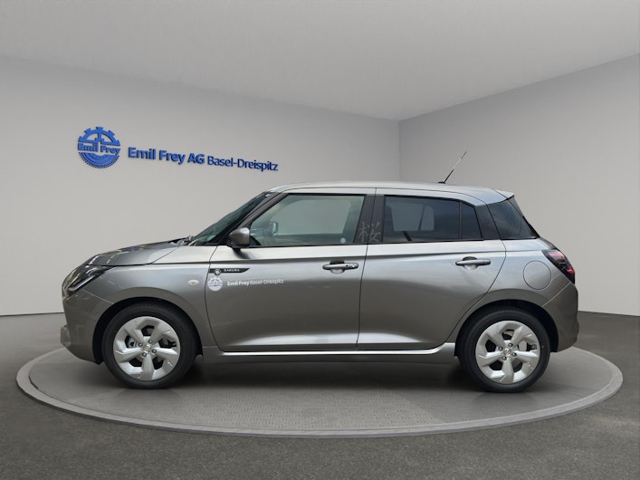 Vehicle image SUZUKI SWIFT