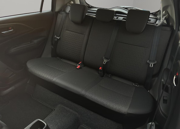 Vehicle image 7 Vehicle image 7