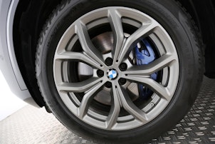 Vehicle image BMW X5 M60i xDrive