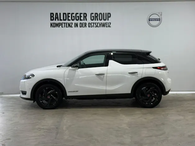 DS Automobiles 3 Crossback E-Tense Performance Line
