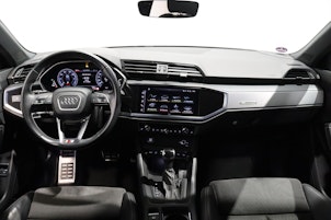 Vehicle image AUDI Q3 Sportback 1.4 45 TFSI e S line S-Tronic