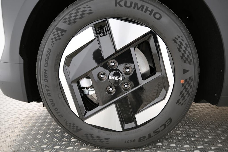 Vehicle image KIA EV3