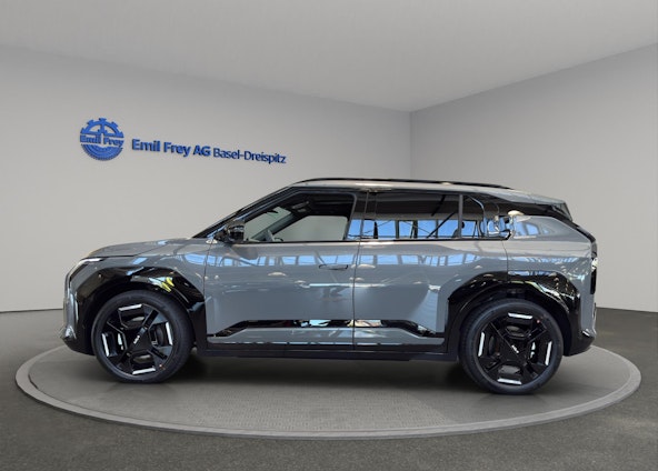 Vehicle image 2 Vehicle image 2