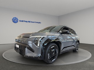 Vehicle image KIA EV3 0 Vehicle image KIA EV3 0