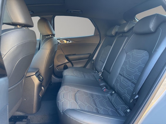 Vehicle image 7 Vehicle image 7