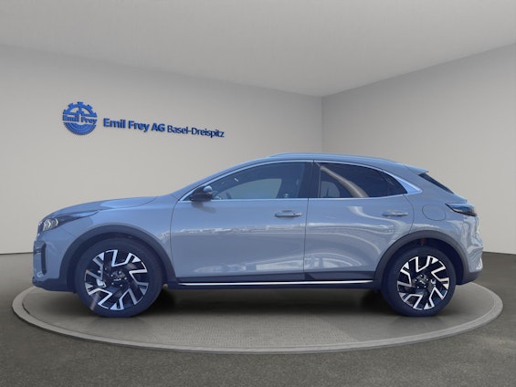 Vehicle image 2 Vehicle image 2