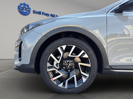 Vehicle image 9 Vehicle image 9