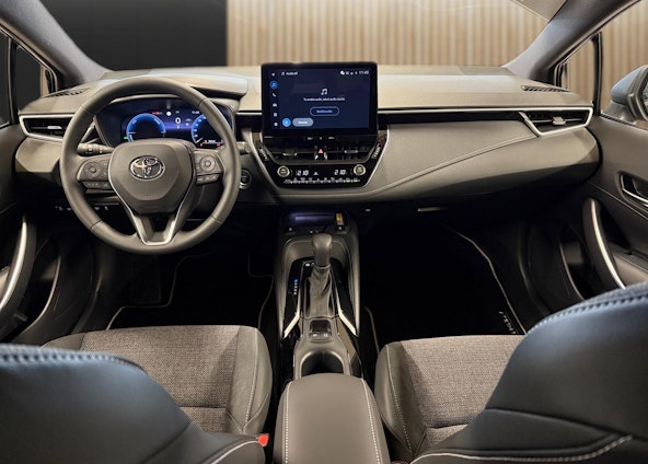 Vehicle image 13 Vehicle image 13