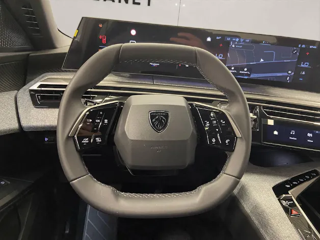 Peugeot 5008 Hybrid Allure Premium