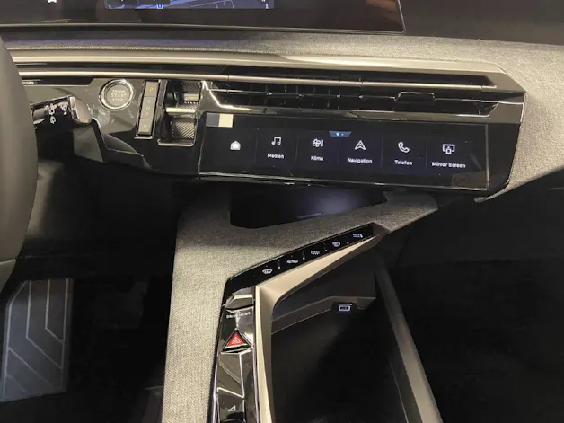 Peugeot 5008 Hybrid Allure Premium