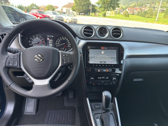 Vehicle image 11 Vehicle image 11