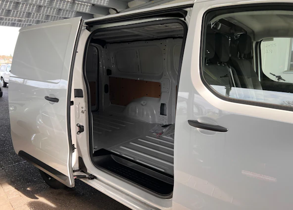 image du véhicule 7 image du véhicule 7