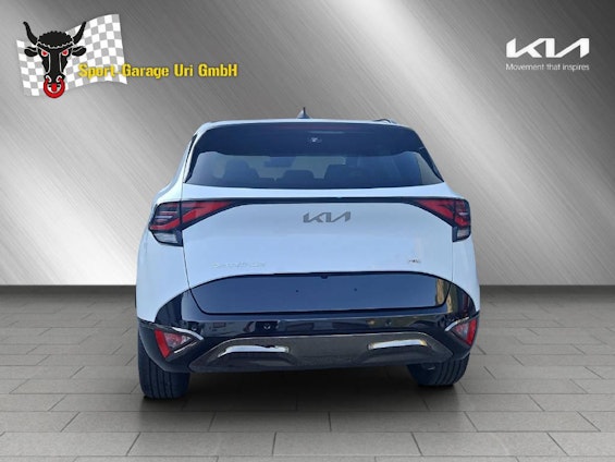 Vehicle image 4 Vehicle image 4