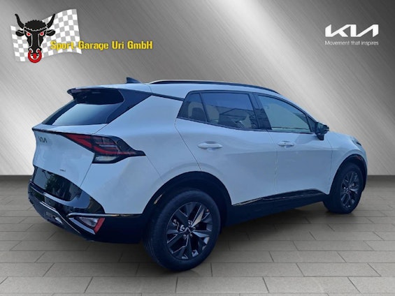 Vehicle image 5 Vehicle image 5