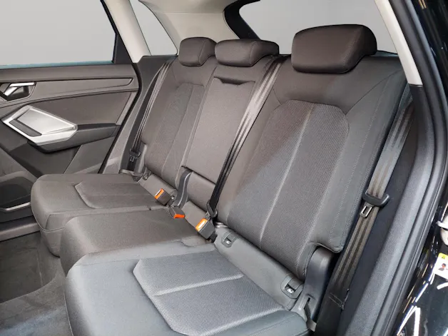 Audi Q3 35 TDI S line quattro S-tronic