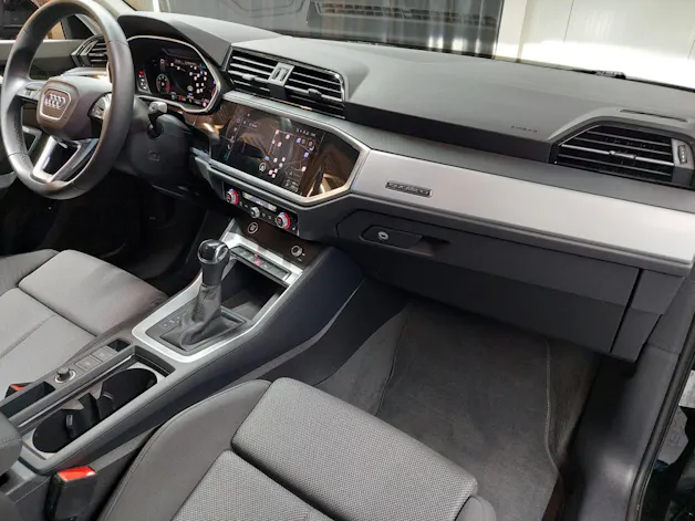 Audi Q3 35 TDI S line quattro S-tronic