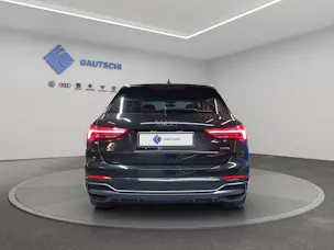 Audi Q3 35 TDI S line quattro S-tronic