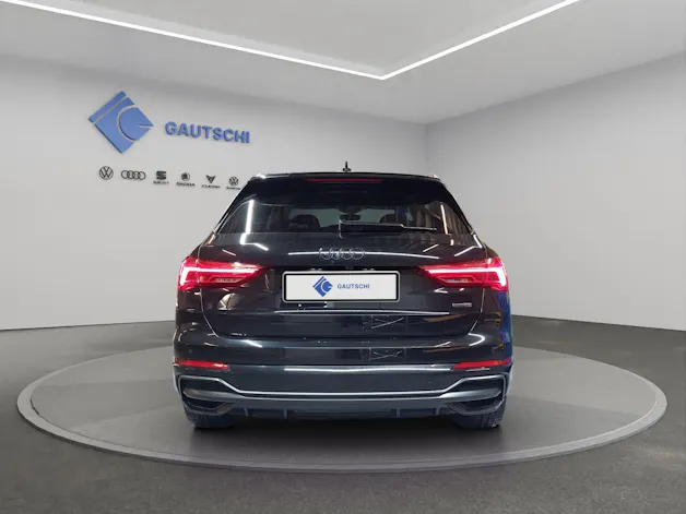 Audi Q3 35 TDI S line quattro S-tronic