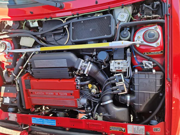 Lancia 2.0-16V Delta HF Turbo Integrale EVO 2