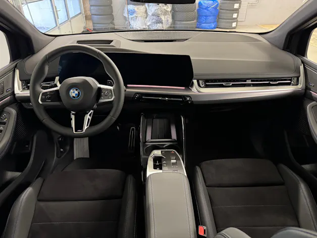 BMW 230e xDrive Active Tourer