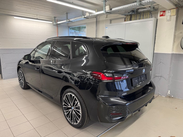 Vehicle image BMW 2 SERIES