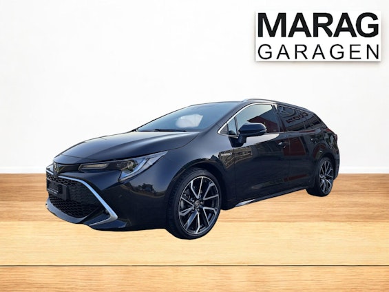 First vehicle image