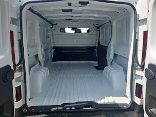 Nissan Primastar Kaw. 3.0 t L1 H1 2.0 dCi 150 N-Connecta