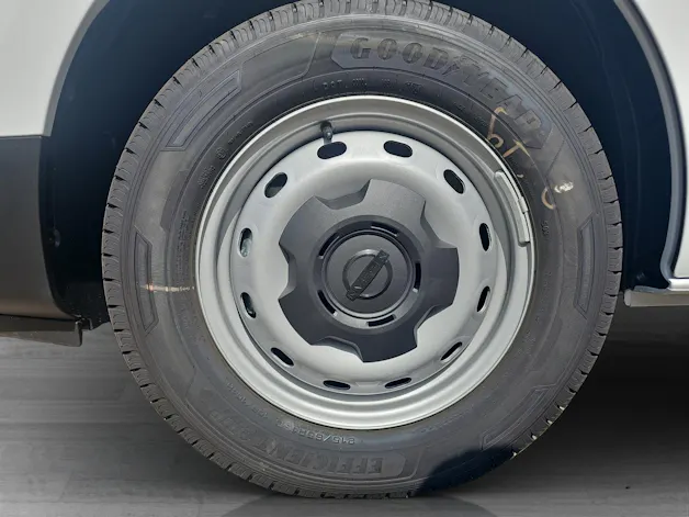 Nissan Primastar Kaw. 3.0 t L1 H1 2.0 dCi 150 N-Connecta