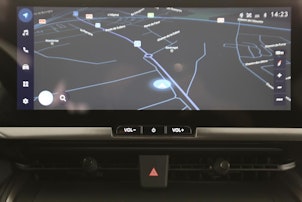 Vehicle image TOYOTA C-HR 2.0 PHEV Trend