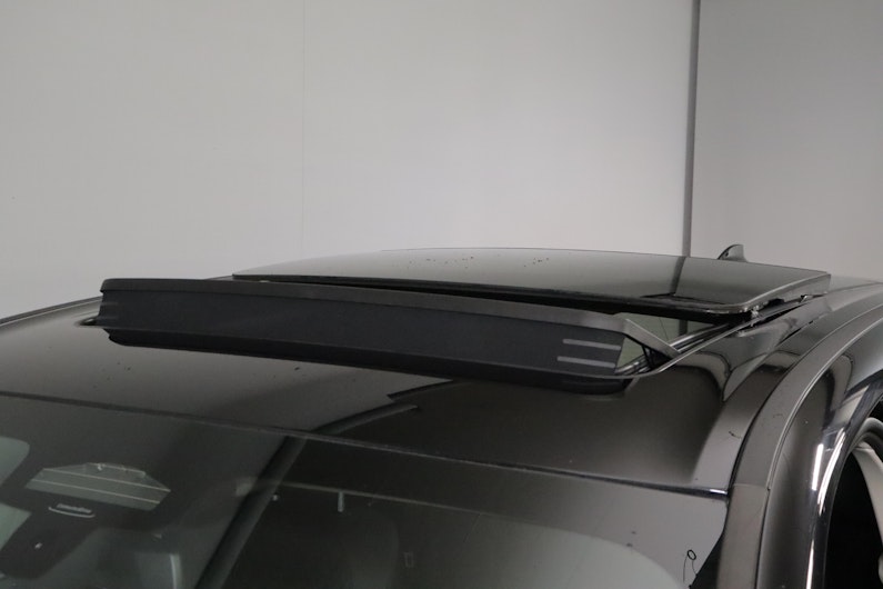 Vehicle image BMW X5