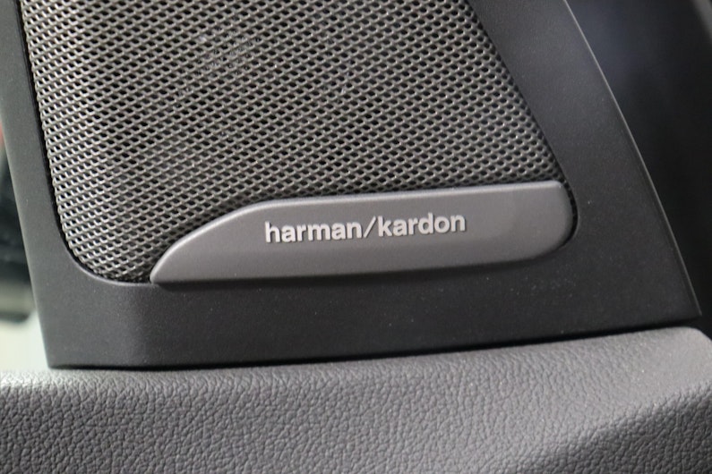 Vehicle image BMW X5