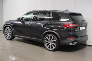 Vehicle image BMW X5 30d xDrive SAG