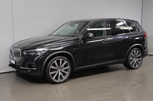 Vehicle image BMW X5 30d xDrive SAG