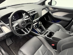 Vehicle image JAGUAR I-Pace EV400 HSE AWD