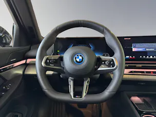 BMW 550e xDrive M Sport