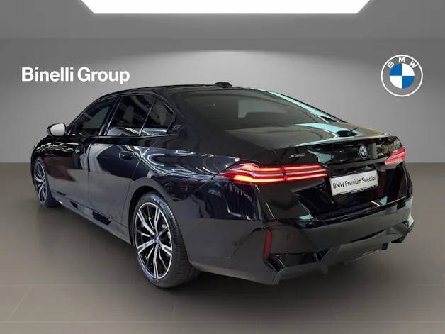 BMW 550e xDrive M Sport