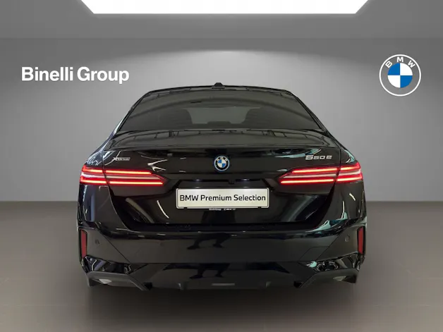 BMW 550e xDrive M Sport