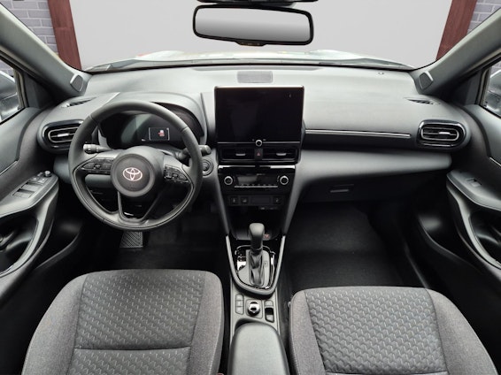 Vehicle image 6 Vehicle image 6