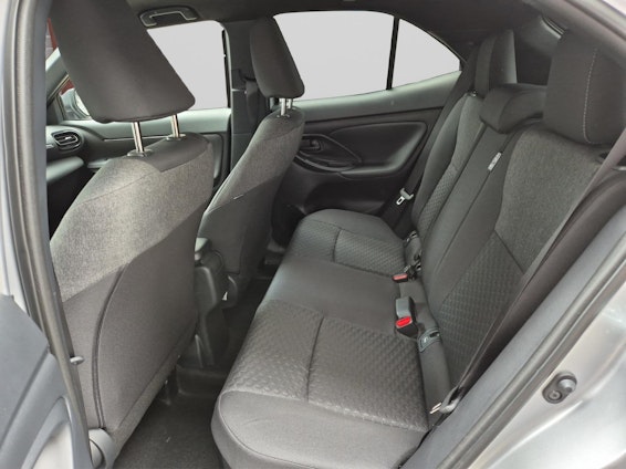 Vehicle image 8 Vehicle image 8