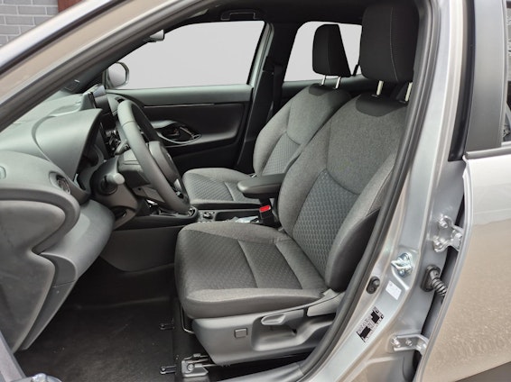 Vehicle image 7 Vehicle image 7