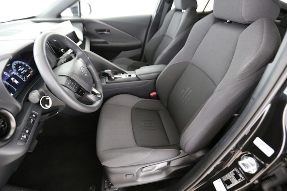 Vehicle image 3 Vehicle image 3