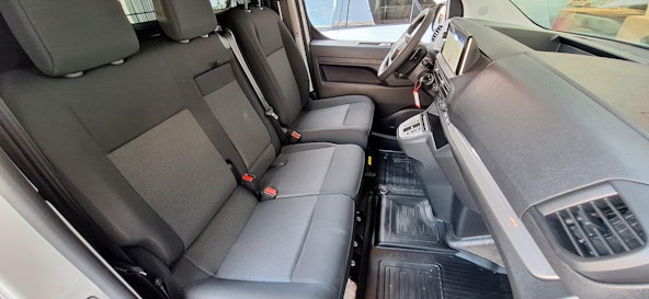 Vehicle image 5 Vehicle image 5