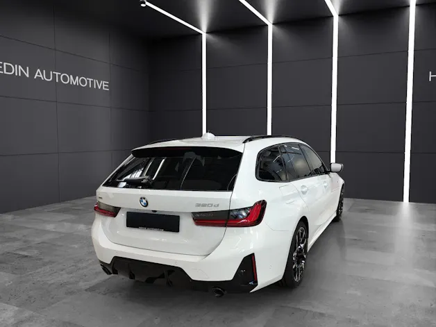 BMW 320d xDrive SAG Touring