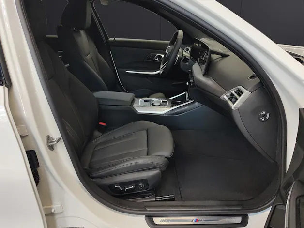 BMW 320d xDrive SAG Touring